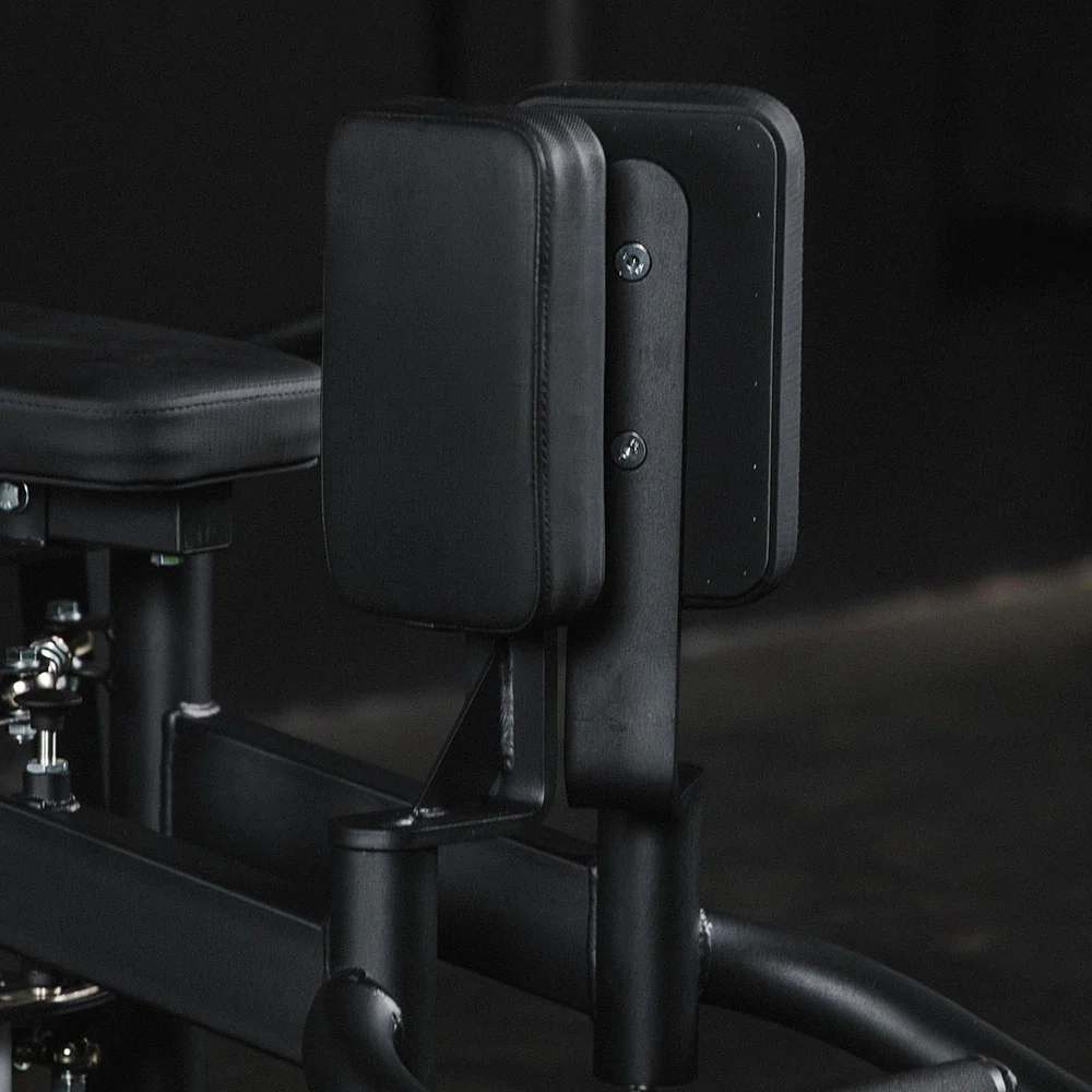 Scratch and Dent, Plate-Loaded Hip Abductor And Adductor Exercise Machine - Image 4