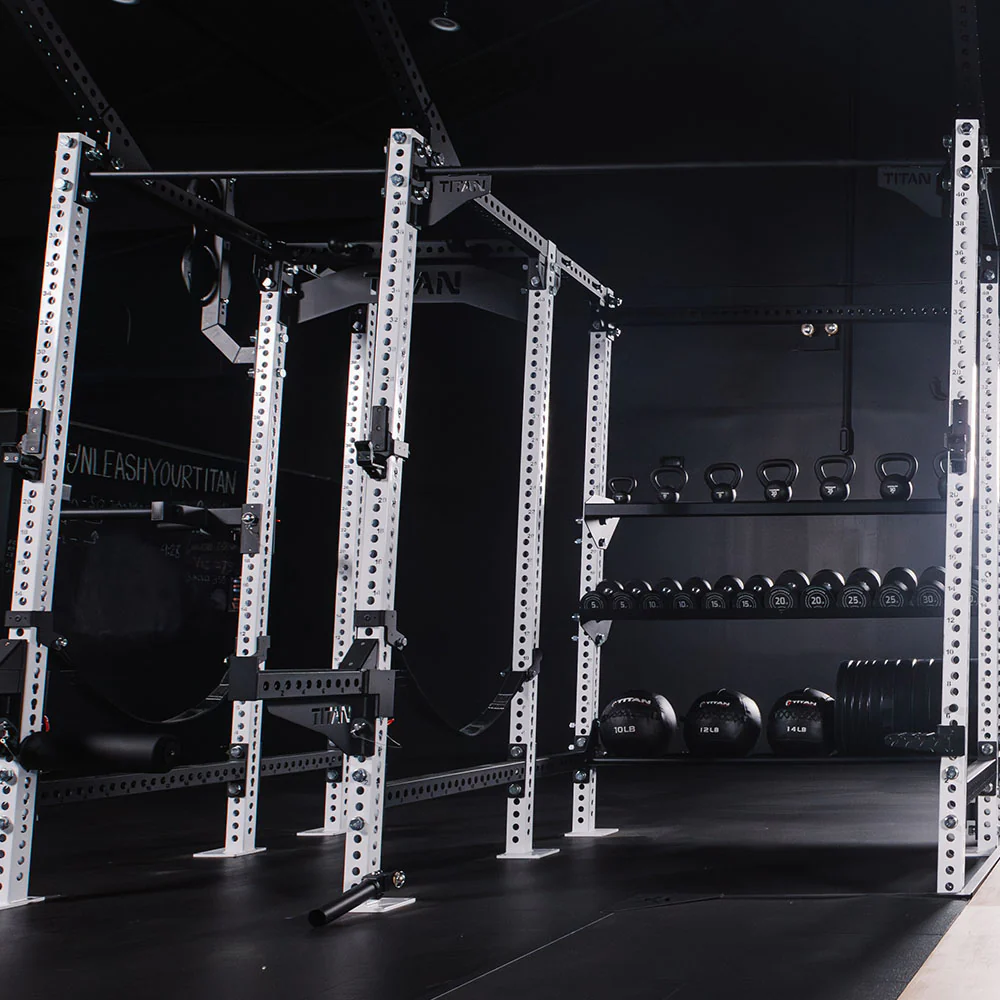 TITAN Series Adjustable Multi-Rack Connector Shelf - Image 3